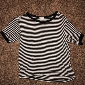 Pacsun Semi-Crop shirt size Small